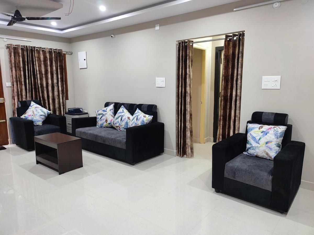 ויסאקפאטנם Rahul'S Castle Guest House מראה חיצוני תמונה